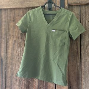 Figs Women's Dark Olive Catarina One-Pocket Scrub Top- small